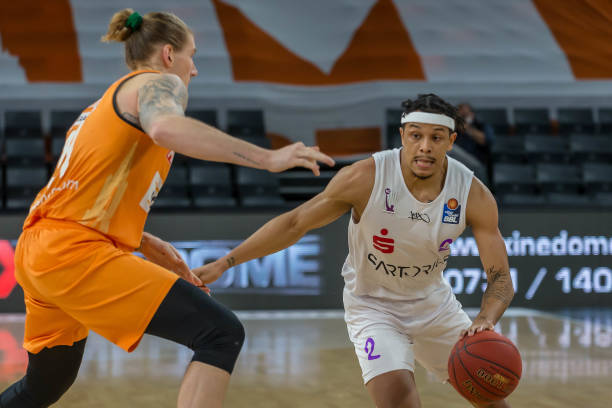 球队必须 球队必须