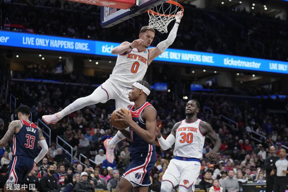 场上的激烈 场上的激烈