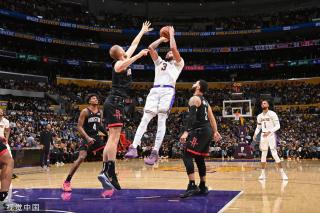 有5人得分 有5人得分